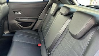 Vauxhall Mokka Electric 50kWh Ultimate SUV 5dr Electric Auto (136 ps)