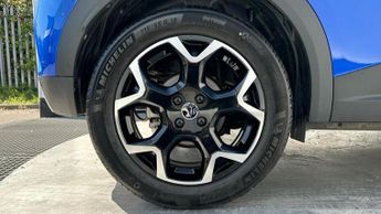 Vauxhall Mokka Electric 50kWh Ultimate SUV 5dr Electric Auto (136 ps)