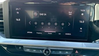 Vauxhall Mokka Electric 50kWh Ultimate SUV 5dr Electric Auto (136 ps)