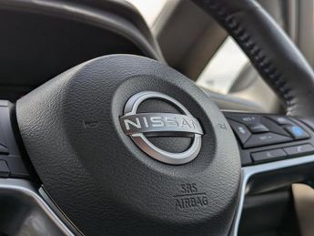 Nissan Leaf 39kWh Tekna Hatchback 5dr Electric Auto (150 ps)