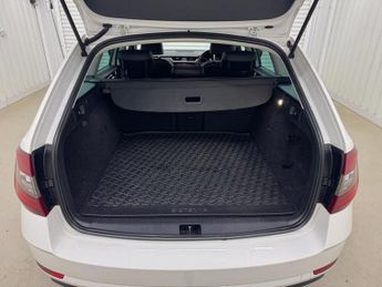 Skoda Octavia 2.0 TDI SE L Estate 5dr Diesel DSG 7Spd Euro 6 (s/s) (150 ps) | 