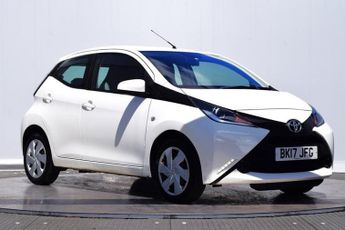 Toyota AYGO 1.0 VVT-i x-play Hatchback 5dr Petrol Manual Euro 6 (68 ps)