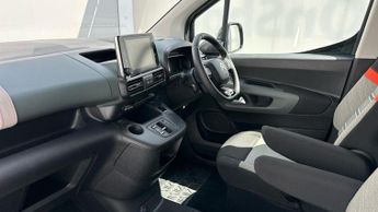 Citroen e-Berlingo 50kWh Flair XTR M MPV 5dr Electric Auto (7.4kW Charger) (136 ps)
