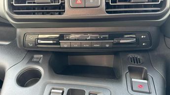 Citroen e-Berlingo 50kWh Flair XTR M MPV 5dr Electric Auto (7.4kW Charger) (136 ps)
