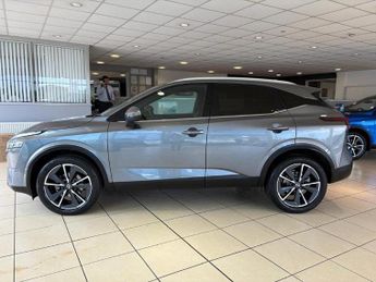 Nissan Qashqai 1.3 DIG-T MHEV Tekna SUV 5dr Petrol Hybrid XTRONIC