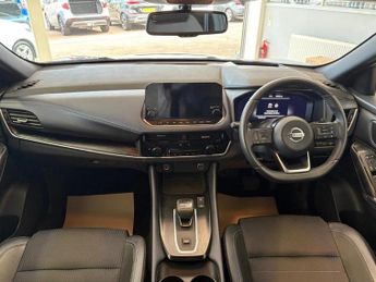 Nissan Qashqai 1.3 DIG-T MHEV Tekna SUV 5dr Petrol Hybrid XTRONIC
