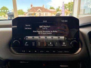 Nissan Qashqai 1.3 DIG-T MHEV Tekna SUV 5dr Petrol Hybrid XTRONIC