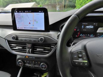 Ford Focus 1.0T EcoBoost Titanium Hatchback 5dr Petrol Auto Euro 6 (s/s) (1