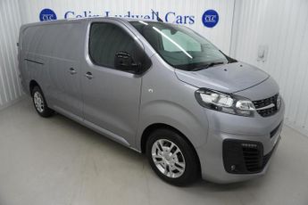 Vauxhall Vivaro 2.0 Turbo D 3100 Sportive Panel Van Diesel L2 H1 Euro 6 (s/s) (1