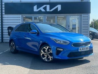Kia Ceed 1.4 T-GDi FIRST EDITION