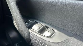 Nissan Qashqai 1.3 DIG-T N-Connecta SUV 5dr Petrol DCT Auto Euro 6 (s/s) (160 p