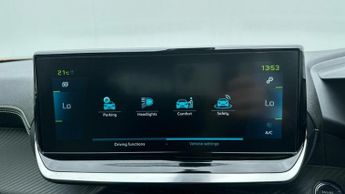 Peugeot E-2008 50kWh GT Premium SUV 5dr Electric Auto (136 ps)