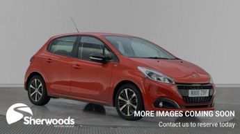 Peugeot 208 1.2 PureTech XS White Hatchback 5dr Petrol Manual Euro 6 (82 ps)