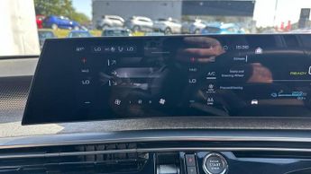 Peugeot E-3008 73kWh GT SUV 5dr Electric Auto (210 ps)