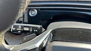 Peugeot E-3008 73kWh GT SUV 5dr Electric Auto (210 ps)