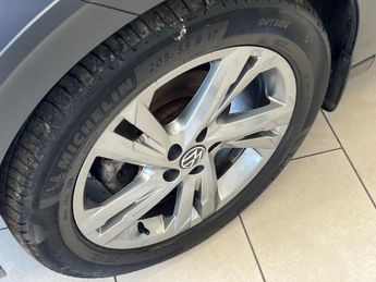 Volkswagen TAIGO 1.0 TSI 110 R-Line 5dr DSG