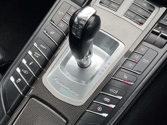 Porsche Panamera 4.8T V8 Turbo S PDK 4WD Euro 5 (s/s) 5dr