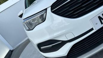 Vauxhall Grandland X 1.6 Turbo D BlueInjection Tech Line Nav SUV 5dr Diesel Auto Euro
