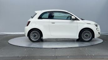Fiat 500e 42kWh Hatchback 3dr Electric Auto (118 ps)