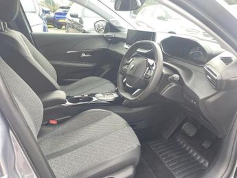 Peugeot 208 100kW Allure 50kWh 5dr Auto