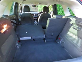 Vauxhall Crossland X 1.2 Turbo Elite Nav SUV 5dr Petrol Auto Euro 6 (s/s) (130 ps)