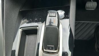 Peugeot 3008 1.6 PureTech Allure SUV 5dr Petrol EAT Euro 6 (s/s) (180 ps)