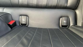 Mini Hatch 1.5 Cooper Exclusive Hatchback 3dr Petrol Steptronic Euro 6 (s/s