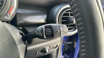 Mini Hatch 1.5 Cooper Exclusive Hatchback 3dr Petrol Steptronic Euro 6 (s/s