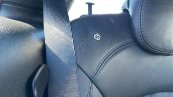 Mini Hatch 1.5 Cooper Exclusive Hatchback 3dr Petrol Steptronic Euro 6 (s/s