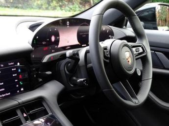 Porsche Taycan Performance Plus 93.4kWh 4S Cross Turismo Auto 4WD 5dr (11kW Cha