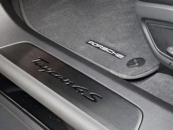 Porsche Taycan Performance Plus 93.4kWh 4S Cross Turismo Auto 4WD 5dr (11kW Cha