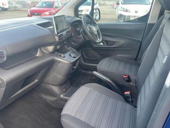 Vauxhall COMBO LIFE 1.2 Turbo 130 SE 5dr Auto