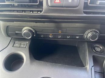 Vauxhall COMBO LIFE 1.2 Turbo 130 SE 5dr Auto