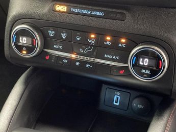 Ford FOCUS 1.5 EcoBlue 120 ST-Line X 5dr Auto