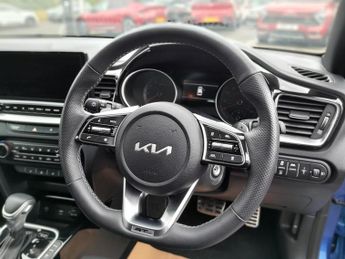 Kia Ceed 1.5 T-GDi DCT GT-LINE