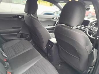 Kia Ceed 1.5 T-GDi DCT GT-LINE