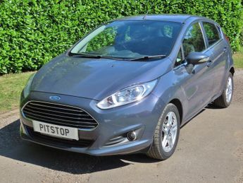 Ford Fiesta 1.6 Zetec Hatchback 5dr Petrol Powershift Euro 5 (105 ps)