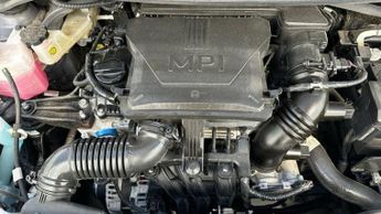 Hyundai i10 1.0 SE Connect Hatchback 5dr Petrol Auto Euro 6 (s/s) (67 ps)