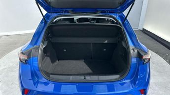 Vauxhall Mokka Electric 50kWh SE Premium SUV 5dr Electric Auto (136 ps)