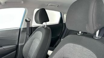 Hyundai KONA 64kWh Premium SUV 5dr Electric Auto (10.5kW Charger) (204 ps)