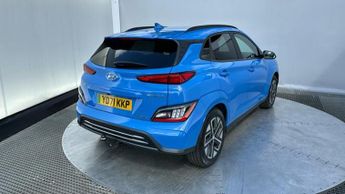 Hyundai KONA 64kWh Premium SUV 5dr Electric Auto (10.5kW Charger) (204 ps)