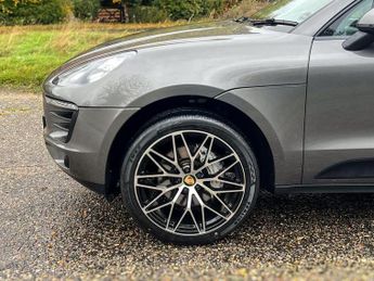Porsche Macan 3.0 V6 S PDK 4WD Euro 6 (s/s) 5dr