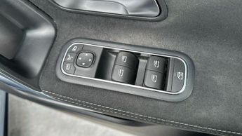 Mercedes-Benz A Class 1.3 A200 AMG Line Edition (Executive) Hatchback 5dr Petrol 7G-DC