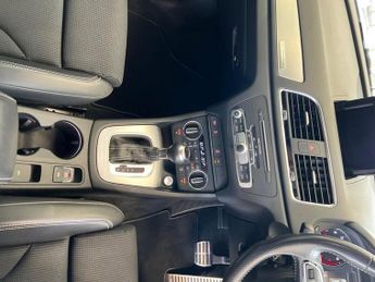 Audi Q3 2.0T FSI Quattro S Line Edition 5dr S Tronic