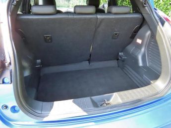 Nissan Juke 1.6 Tekna SUV 5dr Petrol XTRON Euro 6 (117 ps)