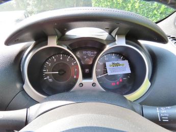 Nissan Juke 1.6 Tekna SUV 5dr Petrol XTRON Euro 6 (117 ps)