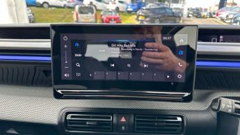 Citroen e-C3 Standard Range 44kWh PLUS Hatchback 5dr Electric Auto (7.4kW Cha