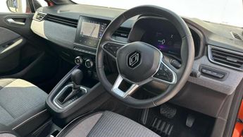 Renault Clio 1.6 E-TECH techno Hatchback 5dr Petrol Hybrid Auto Euro 6 (s/s) 
