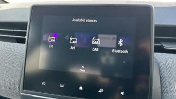 Renault Clio 1.6 E-TECH techno Hatchback 5dr Petrol Hybrid Auto Euro 6 (s/s) 