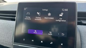 Renault Clio 1.6 E-TECH techno Hatchback 5dr Petrol Hybrid Auto Euro 6 (s/s) 